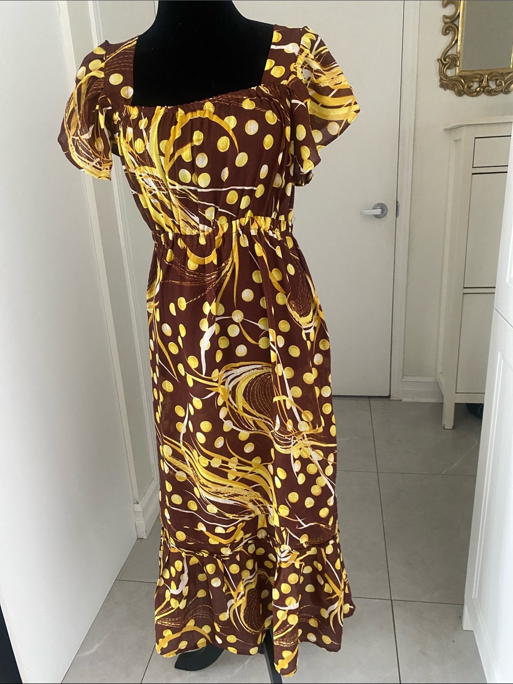 Handmade Brown/Yellow Short sleeve polka Dot Maxi Dress w square neck Sze Medium